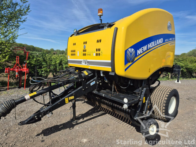 New Holland BR150 Round Baler