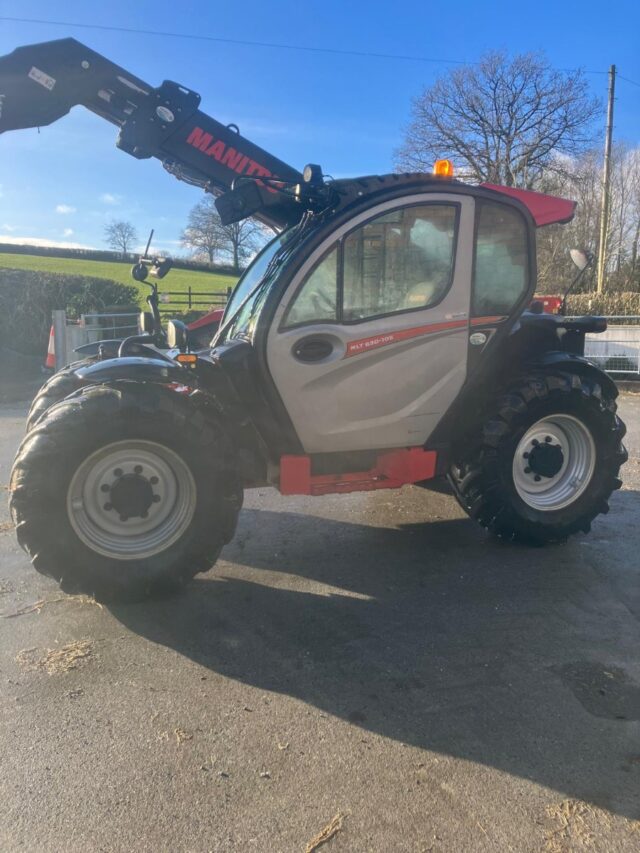 *Due IN* Manitou 630-105
