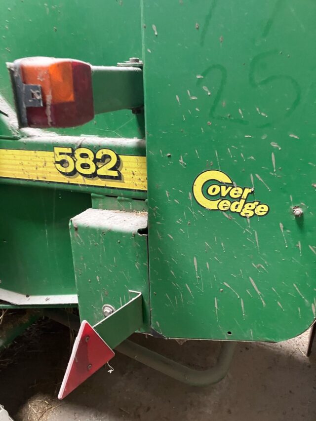 *Due In* John Deere 582 Hi Flow Round Belt Baler