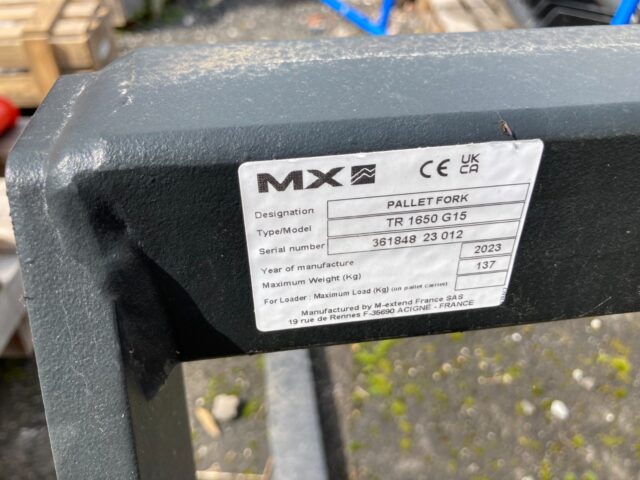 MX TR1650 PALLET TINES