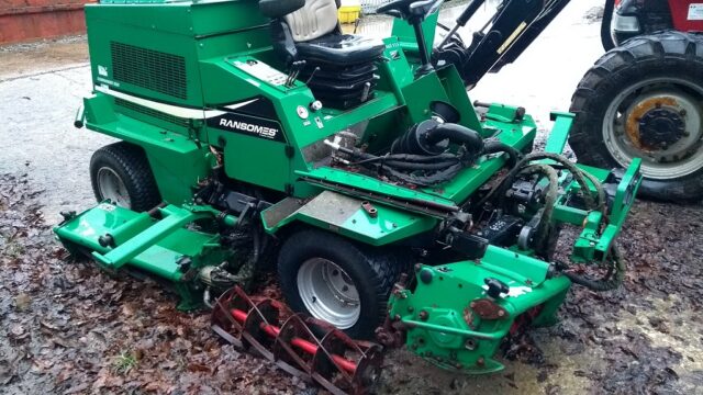 Ransomes C'MANDER 3520