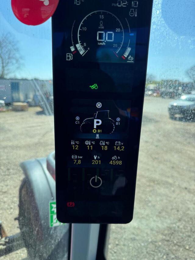Valtra T255U