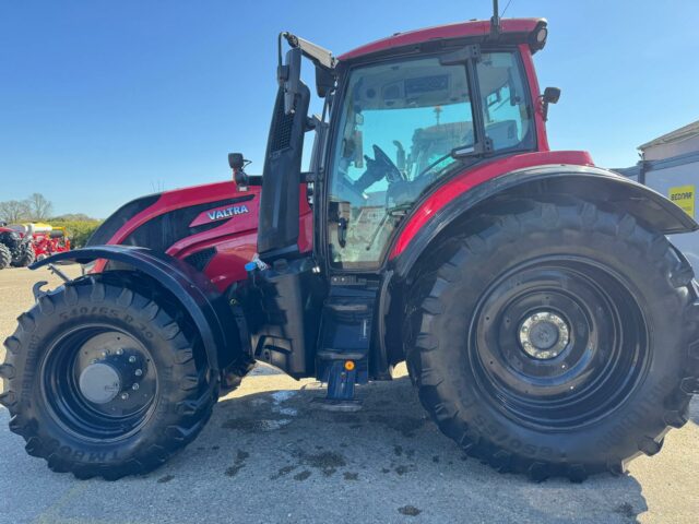 Valtra T255U