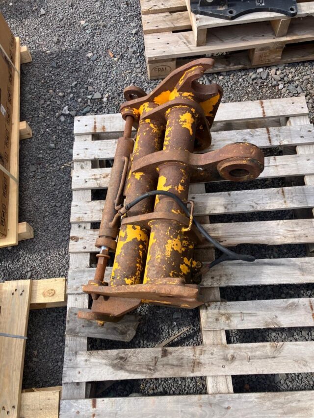 JCB MANITOU HEADSTOCK
