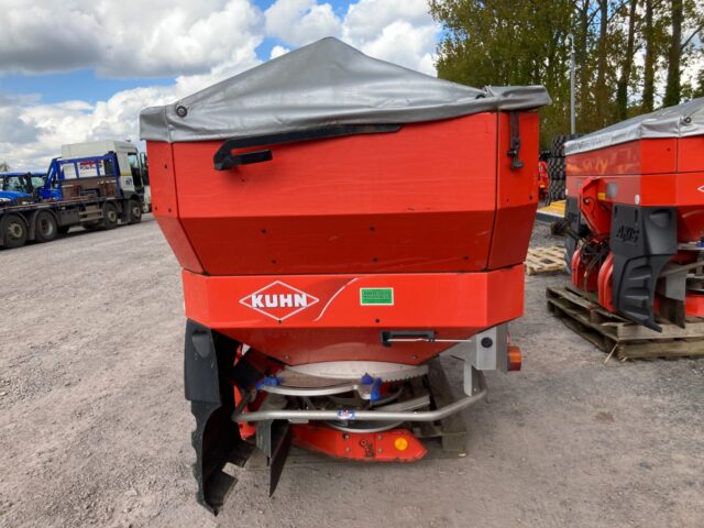 KUHN AXIS 40.1 FERTILISER SPREADER
