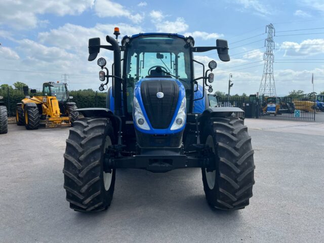 *EX DEMO* NEW HOLLAND T5.120 ELECTRO COMMAND