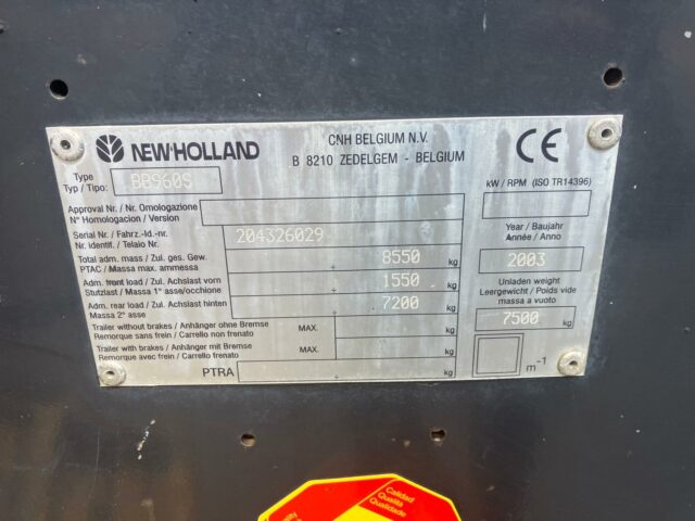 NEW HOLLAND BB950 BIG SQUARE BALER