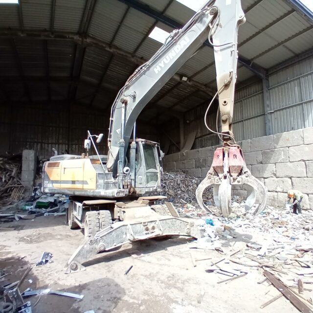 Hyundai HW210A