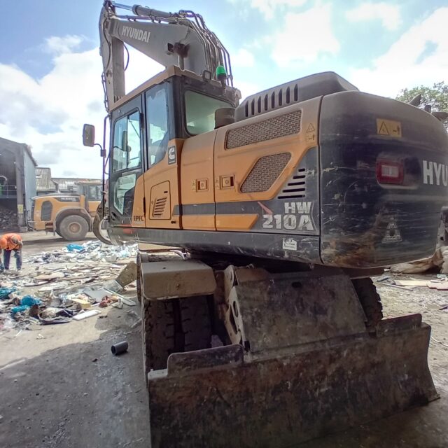 Hyundai HW210A