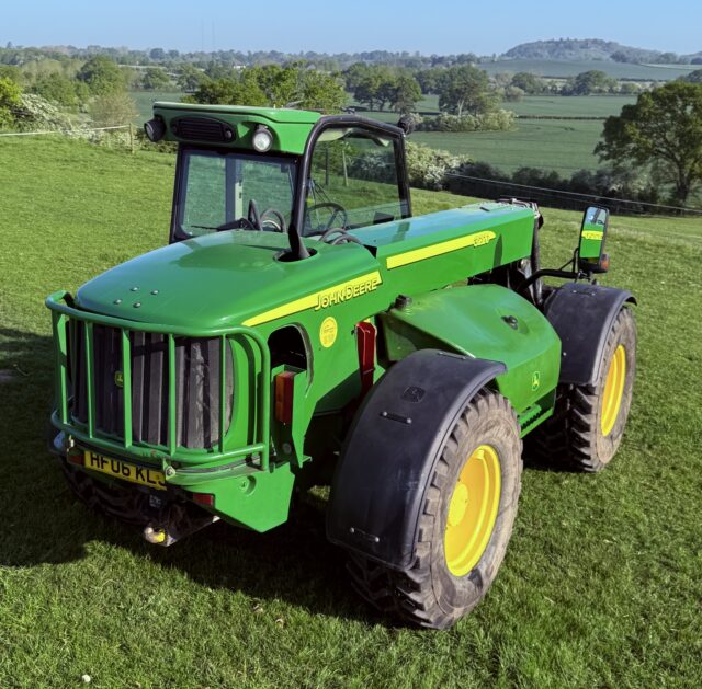 John Deere 3220 Telehandler