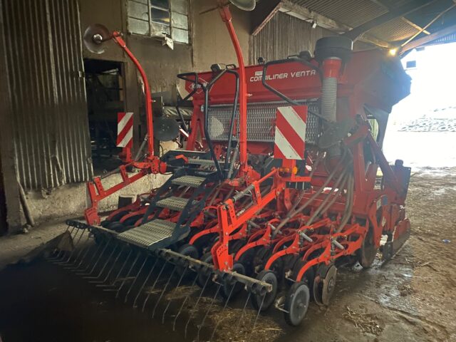 TG002395 2015 KUHN NC3000 COMBI DRILL