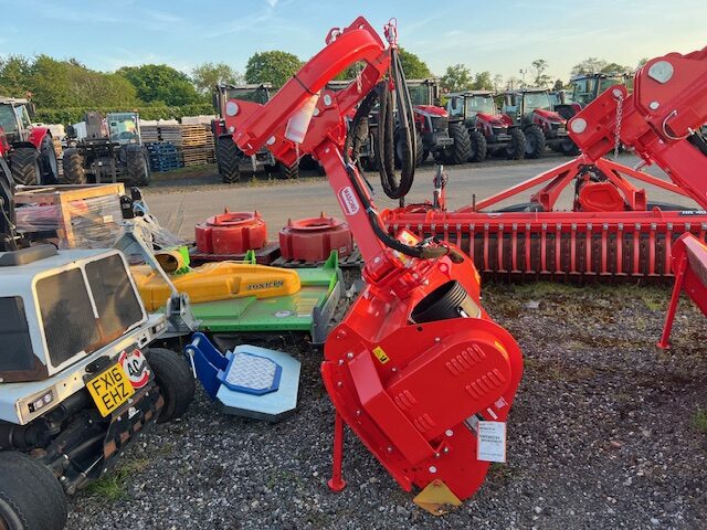2M040907 MASCHIO GIRAFFA XL FLAIL MOWER