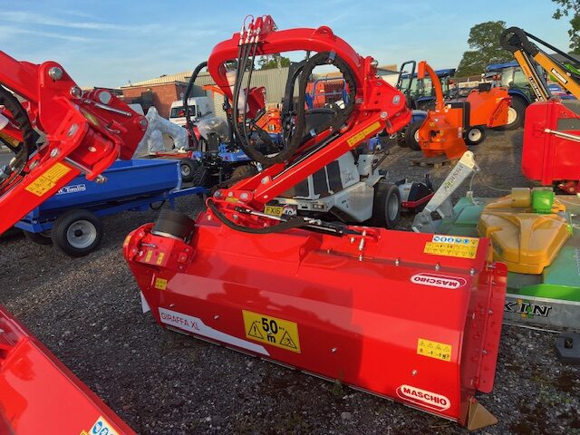 2M040907 MASCHIO GIRAFFA XL FLAIL MOWER