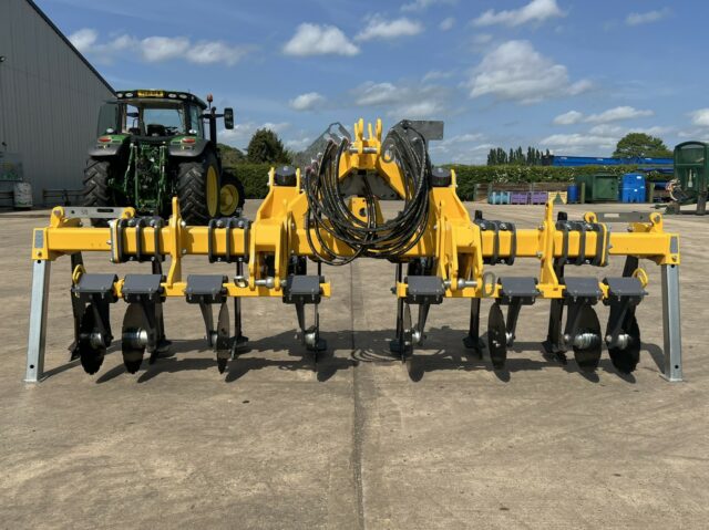 Grange Machinery 4M CCT