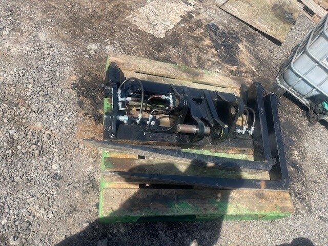HM68128A JCB PIN & CONE HEADSTOCK