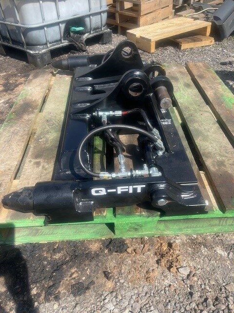 HM68128A JCB PIN & CONE HEADSTOCK