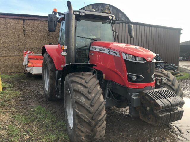 TH001343 2019 MF7718 EXD6 4WD TRACTOR