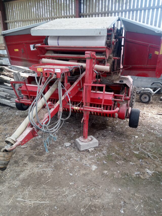Welgar RP220 master baler