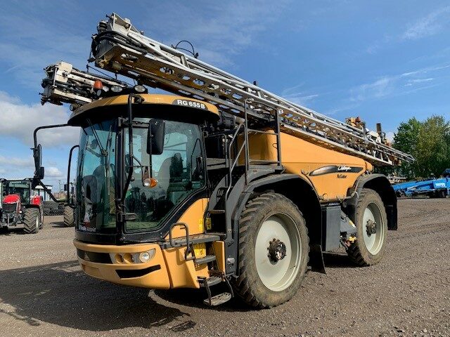 T8011827 CHALLENGER 655B ROGATOR SPRAYER