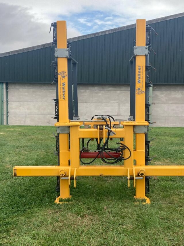 2M041200 2015 WALLNER 6M STRAW RAKE