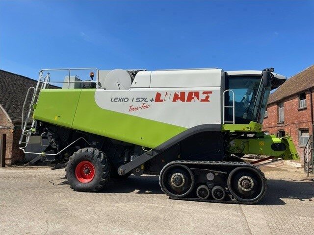 One- 2007 Claas Lexion 570 Plus TT