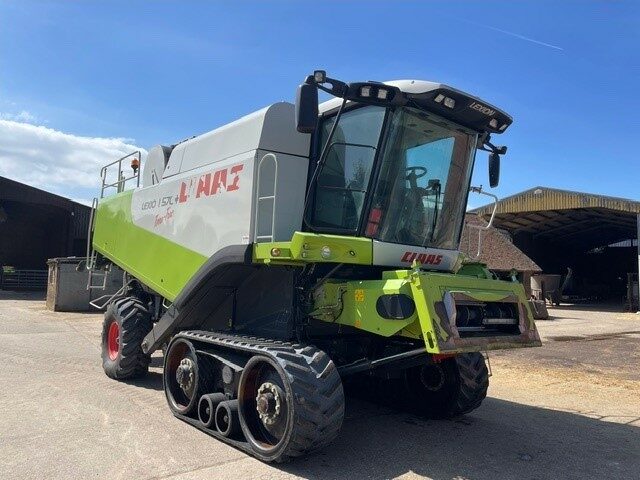 One- 2007 Claas Lexion 570 Plus TT