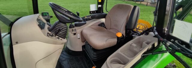John Deere 4066R