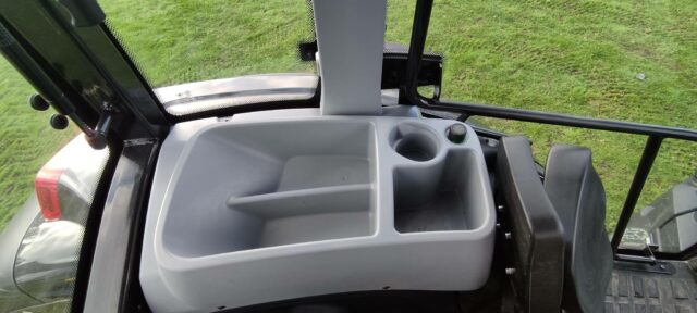 Valtra G135A and loader