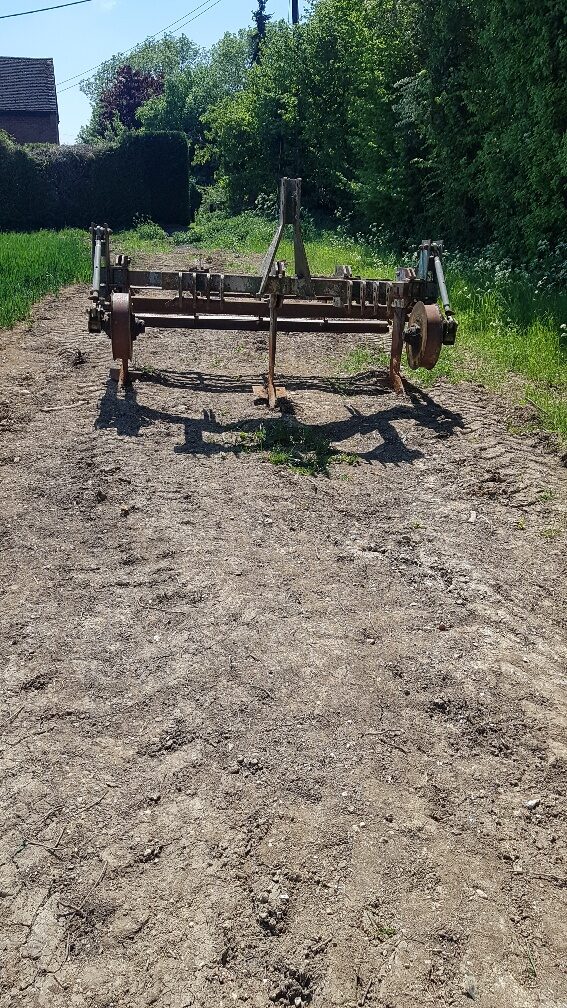 Cousins V Form 3 leg Subsoiler