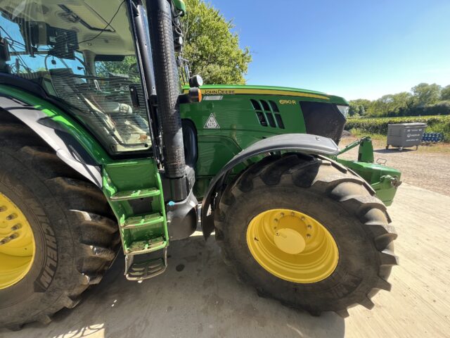 John Deere 6190R