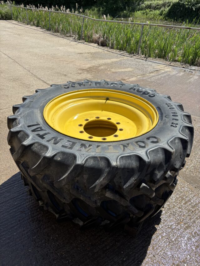Rowcrop wheels