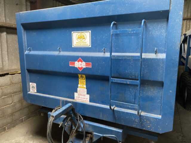 Marston 14t grain trailers
