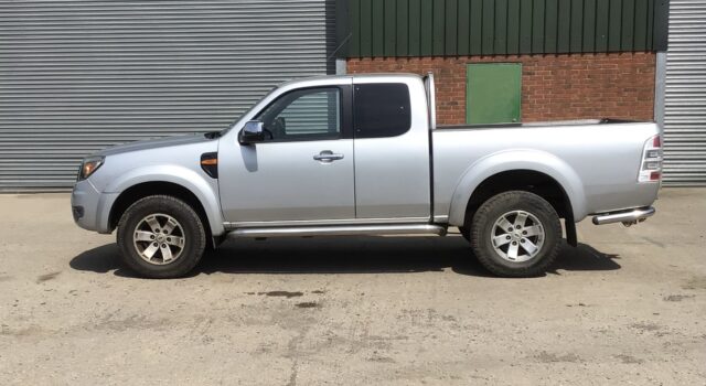 Ford Ranger Thunder 2.5 TD