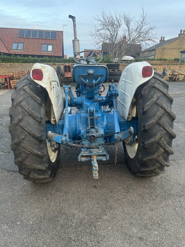 Ford 5000