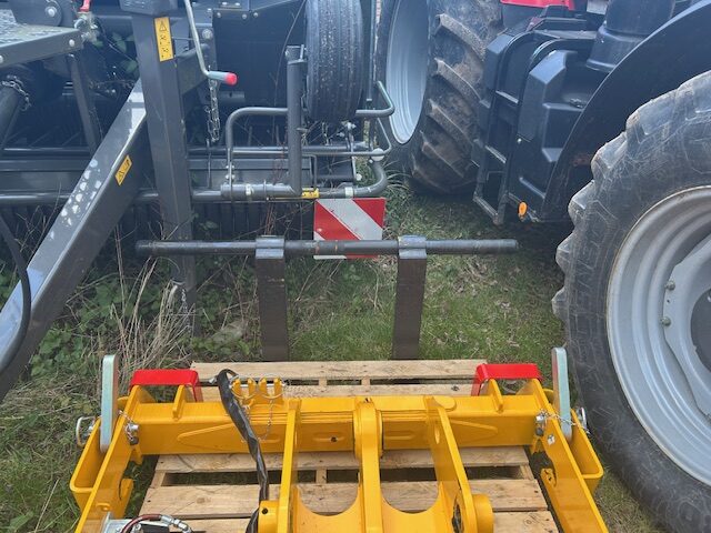 HM68051A 2025 QFIT HEADSTOCK AND TINES