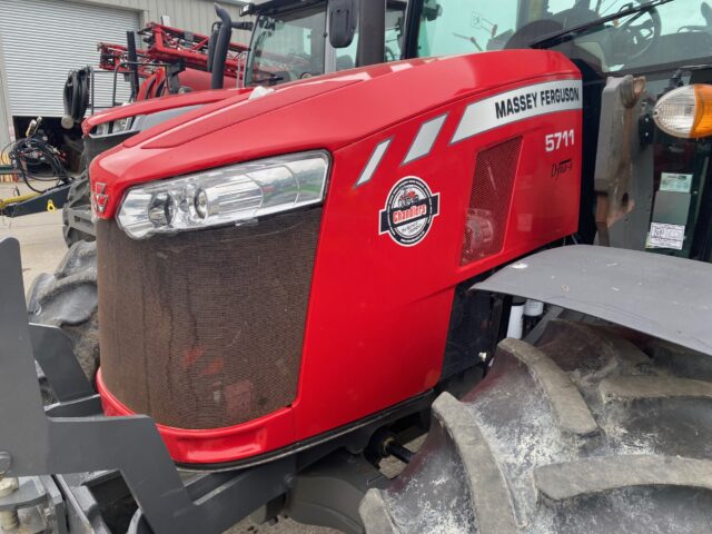 AM000177 2020 MASSEY FERGUSON 5711 4WD TRACTOR