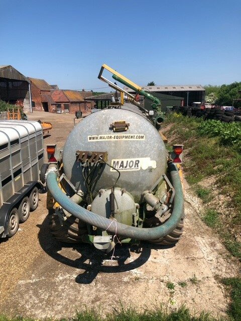 T2037008 MAJOR LGP2600 SLURRY TANKER
