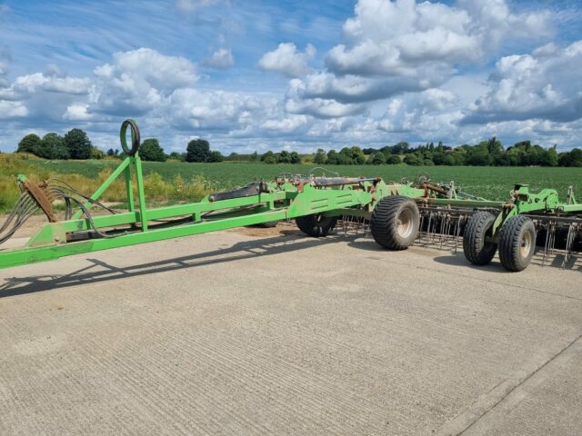 Tillso Rake and Roll 12m