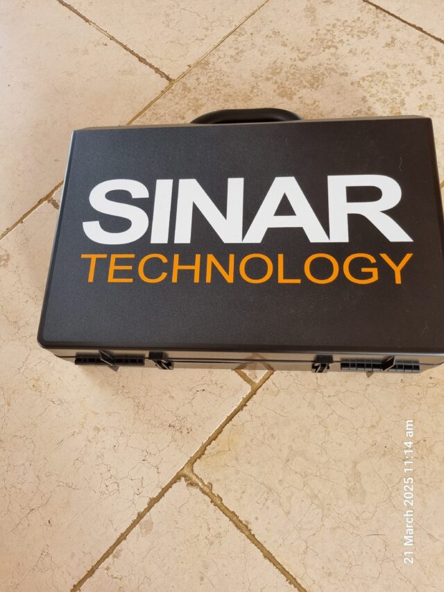 Sinar 6600 Moisture Meter