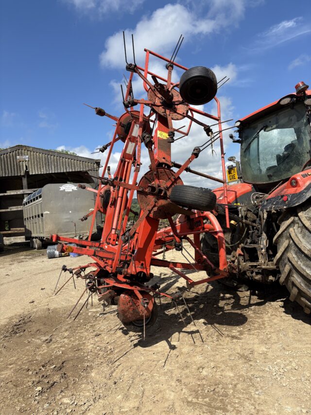 Kuhn six star Tedder