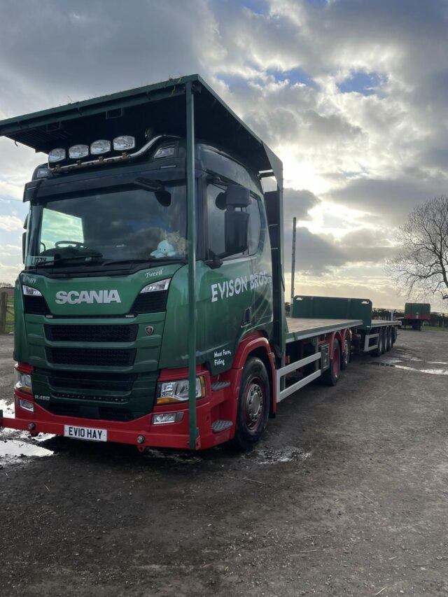 Scania R450 Rigid & Trailer