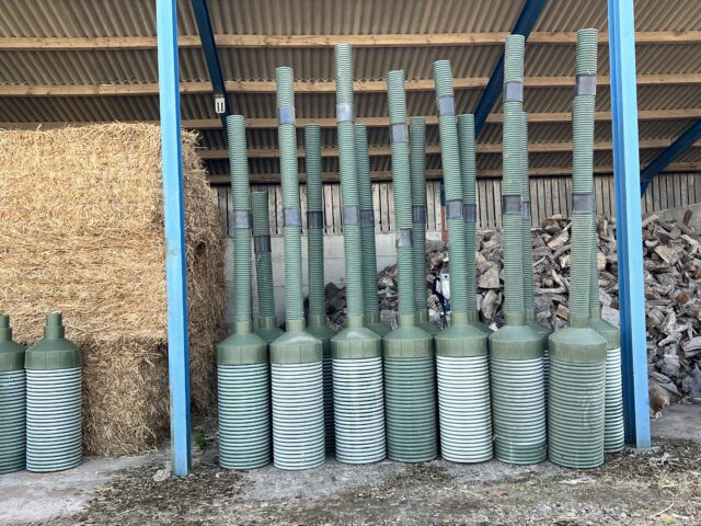 Polycool pedestals and 5 fan motors