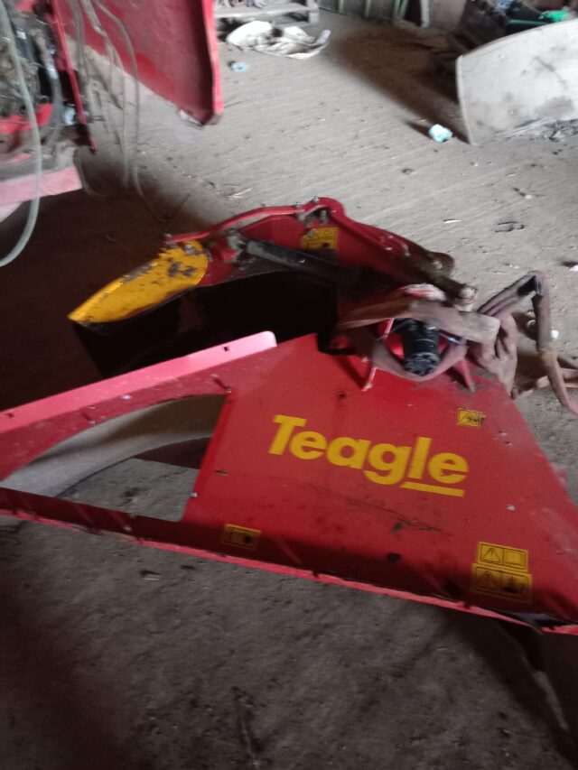 Teagle straw chopper