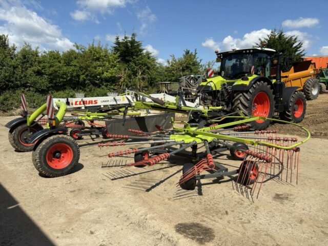 Claas liner 2900
