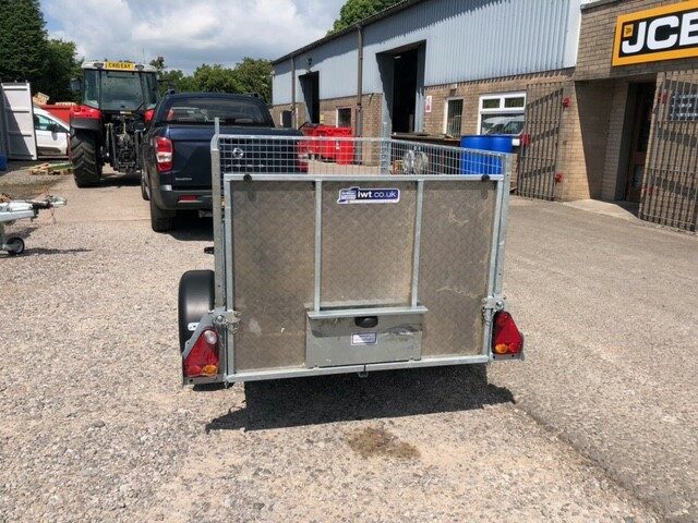 GM036715 IFOR WILLIAMS P6E RAMP TRAILER