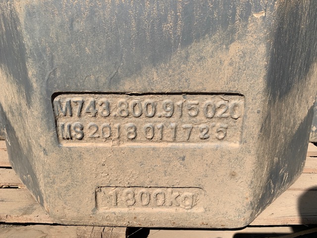 T718680A FENDT 1800KG FRONT WEIGHT