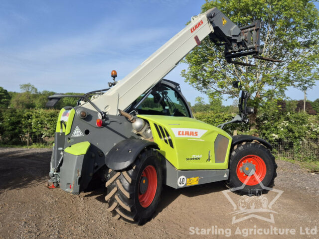 Claas Scorpion 7044 Telehandler
