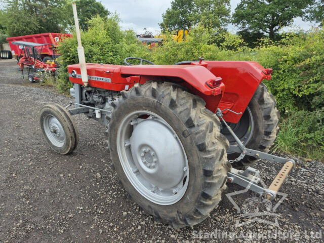 Massey Ferguson 148