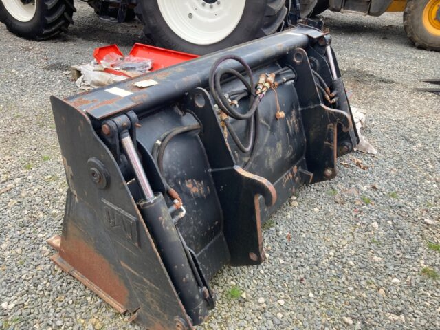 VOLVO 4 in 1 BUCKET