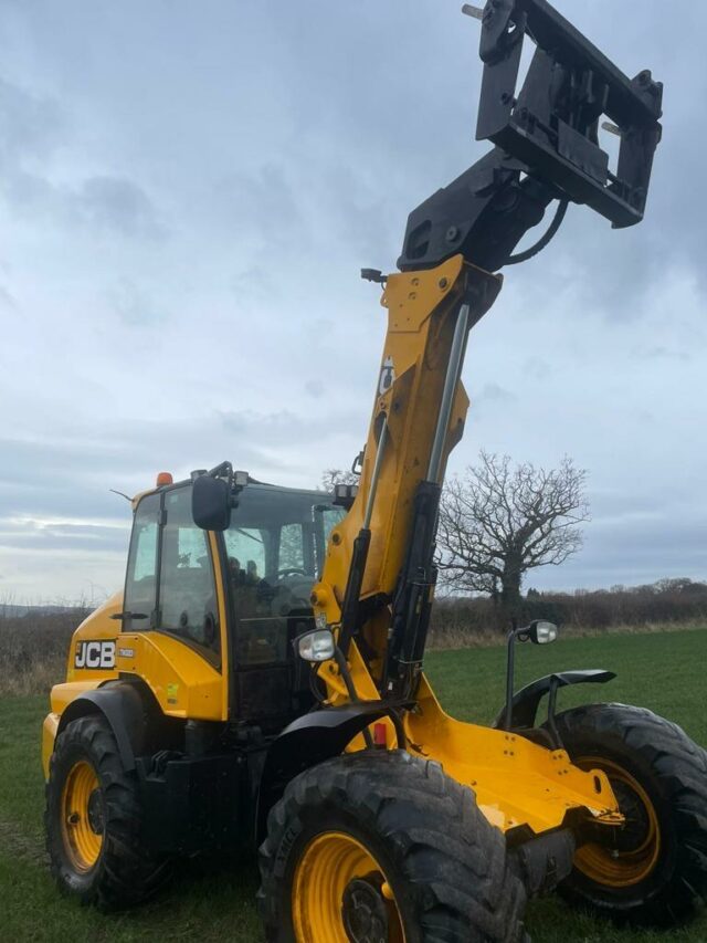 *due in* JCB TM320S